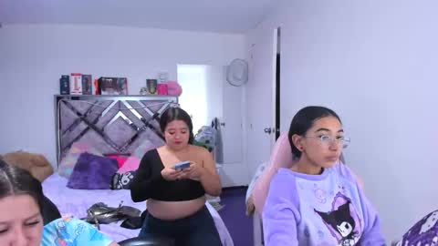 luna_analya online show from May 2026 01:57:16 AM
