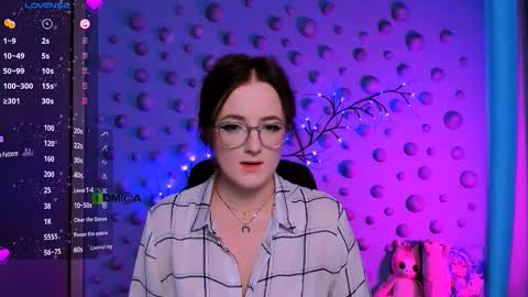 Snapshot of luna_berryy chatting on December 2025 08:16:02 PM luna_berryy online show from December 2025 08:16:02 PM