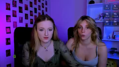 luna_berryy online show from July 2026 07:27:02 PM