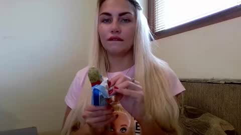 luna_blazer online show from October 2025 11:50:01 AM