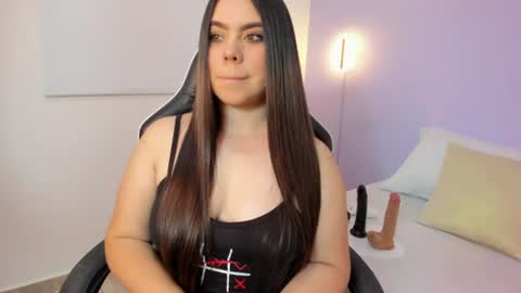 L U N A  online show from June 2026 12:42:02 PM