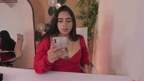luna_cute14 online show from April 2026 05:47:01 PM