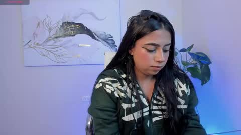 luna_cute14 online show from May 2026 09:31:02 PM