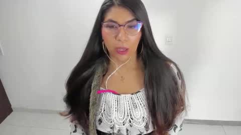 luna  online show from March 2026 11:16:01 AM