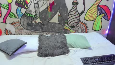 Snapshot of luna_gc chatting on December 2024 02:27:02 AM luna_gc online show from December 2024 02:27:02 AM