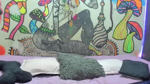 Snapshot of luna_gc chatting on September 2025 11:26:01 PM luna_gc online show from September 2025 11:26:01 PM