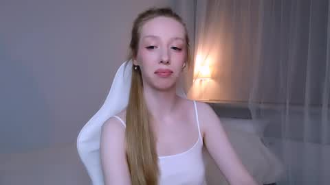 Snapshot of luna_insanity chatting on April 2026 10:43:02 PM Luna online show from April 2026 10:43:02 PM