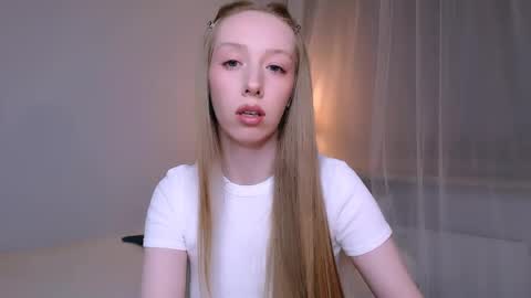 Snapshot of luna_insanity chatting on April 2026 09:39:01 PM Luna online show from April 2026 09:39:01 PM