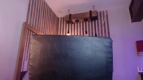 Snapshot of luna_jonhsonn chatting on February 2025 05:41:02 PM Luna Jonhsonn online show from February 2025 05:41:02 PM