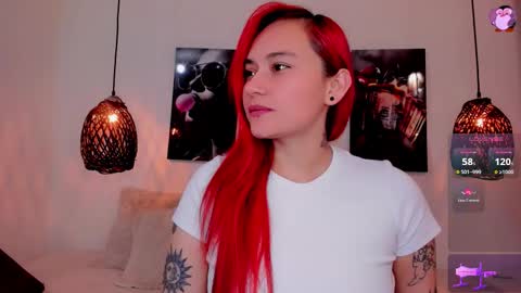 Snapshot of luna_lobooo chatting on October 2025 06:52:01 PM LUNA LOBOO online show from October 2025 06:52:01 PM