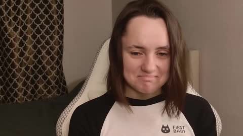 luna_loveeee online show from November 2025 03:50:01 AM