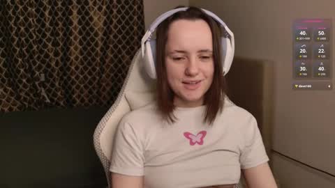 luna_loveeee online show from November 2025 03:17:02 AM