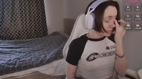 Snapshot of luna_loveeee chatting on April 2026 04:56:01 AM luna_loveeee online show from April 2026 04:56:01 AM