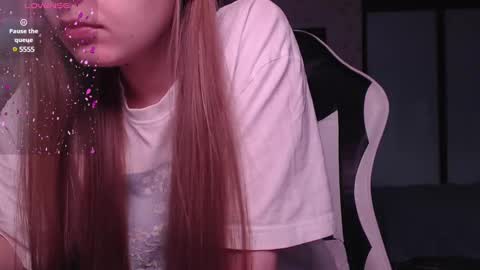 Snapshot of luna_loveisgood chatting on December 2024 08:44:02 AM Luna online show from December 2024 08:44:02 AM