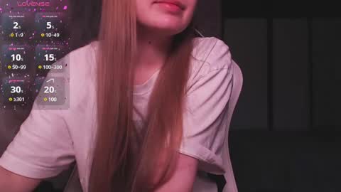 Snapshot of luna_loveisgood chatting on December 2024 09:39:02 AM Luna online show from December 2024 09:39:02 AM