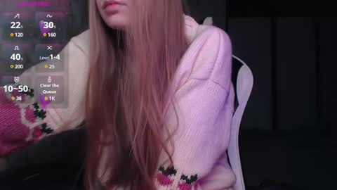 Snapshot of luna_loveisgood chatting on January 2025 12:27:02 PM Luna online show from January 2025 12:27:02 PM