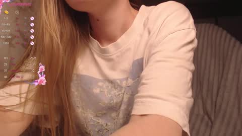 Snapshot of luna_loveisgood chatting on December 2025 02:36:02 PM Luna online show from December 2025 02:36:02 PM