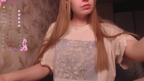 Snapshot of luna_loveisgood chatting on January 2026 11:37:01 AM Luna online show from January 2026 11:37:01 AM