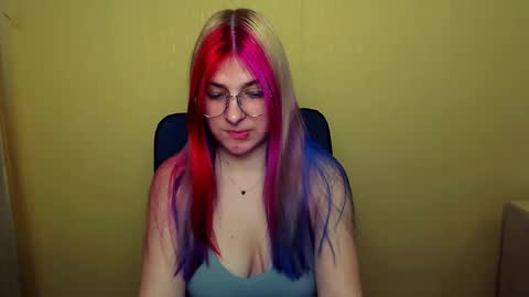 Snapshot of luna_lush_ chatting on February 2025 12:11:02 PM Luna online show from February 2025 12:11:02 PM