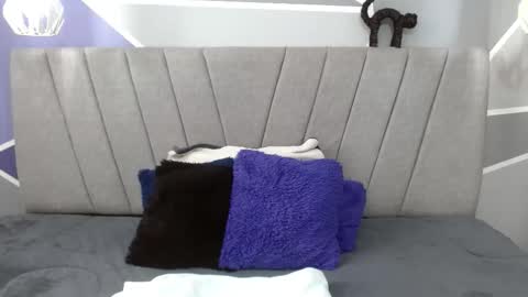 Snapshot of luna_merie chatting on February 2026 05:53:01 PM Luna online show from February 2026 05:53:01 PM