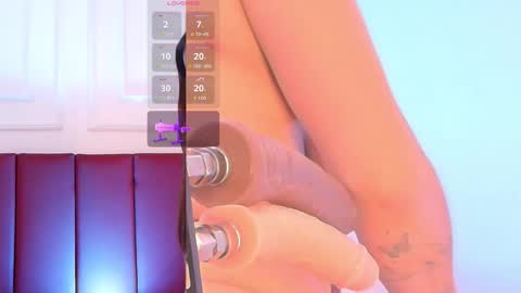 Snapshot of luna_monroe_ chatting on March 2026 04:25:02 PM online show from March 2026 04:25:02 PM