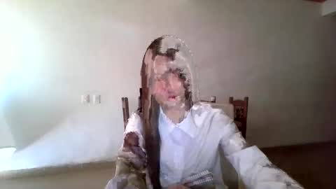 Snapshot of luna_nueva_ chatting on April 2026 09:16:02 PM LUNA online show from April 2026 09:16:02 PM