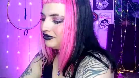 MISS LUNA  online show from February 2025 12:20:02 AM