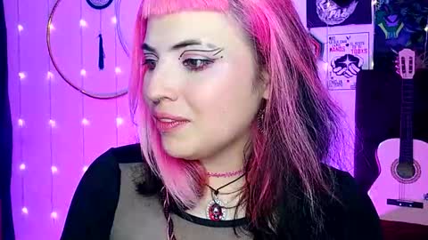 MISS LUNA  online show from February 2025 10:12:01 AM