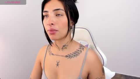 luna rose online show from May 2026 12:49:01 AM