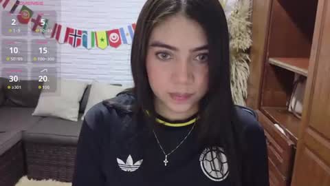 luna_rousse26 online show from June 2026 03:22:02 PM