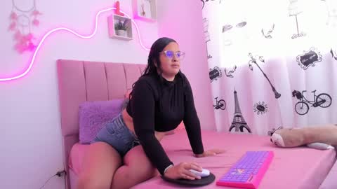 luna online show from October 2025 09:46:01 PM