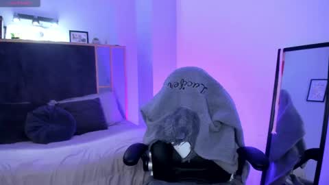 Snapshot of luna_tagliaferri chatting on January 2026 01:15:01 PM Luna online show from January 2026 01:15:01 PM