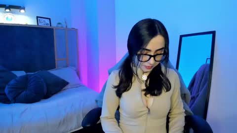 Snapshot of luna_tagliaferri chatting on February 2026 01:38:02 PM Luna online show from February 2026 01:38:02 PM