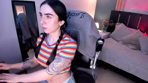 Luna online show from July 2026 08:36:01 PM