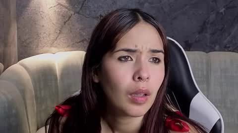 Live 1500am 2100pm COLOMBIAN HOUR online show from October 2025 08:14:02 PM