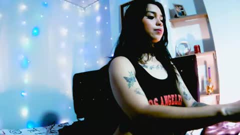 luna_velvet7 online show from June 2026 06:00:02 AM