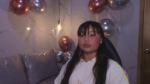 luna_violett_ online show from July 2026 08:12:02 PM