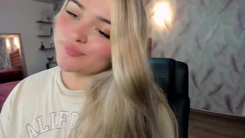 Snapshot of luna_volk chatting on January 2026 02:58:02 AM Luna online show from January 2026 02:58:02 AM