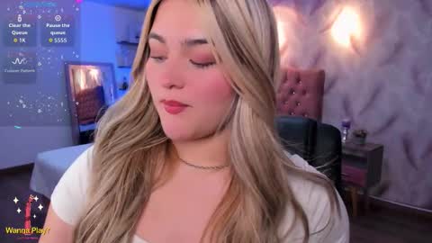 Snapshot of luna_volk chatting on January 2026 03:10:01 AM Luna online show from January 2026 03:10:01 AM