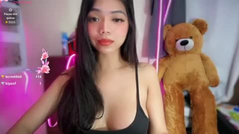 luna_whitedoll online show from July 2026 11:36:01 AM