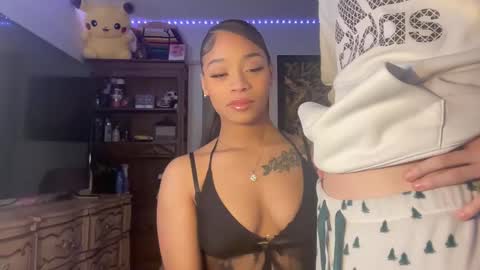 Snapshot of lunaa_11 chatting on February 2025 08:42:01 AM lunaa_11 online show from February 2025 08:42:01 AM