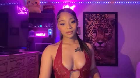 lunaa_11 online show from May 2026 04:51:01 AM