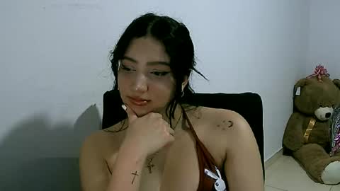 lunaa_sub online show from March 2025 01:27:01 AM