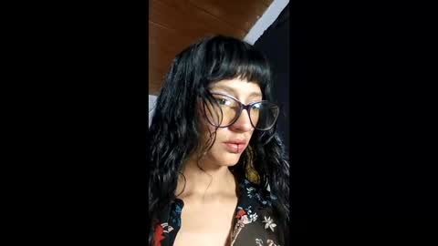 Snapshot of lunaaluneraa chatting on May 2026 01:56:01 AM lunaaluneraa online show from May 2026 01:56:01 AM