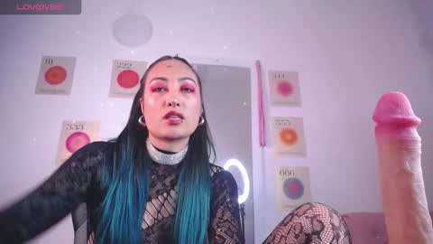 Snapshot of lunaaponte chatting on February 2026 02:52:01 AM LUNA online show from February 2026 02:52:01 AM