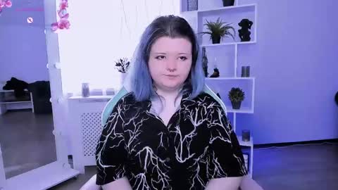 Luna online show from April 2026 06:27:01 AM