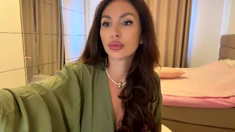 LunaBex online show from July 2026 05:15:02 AM