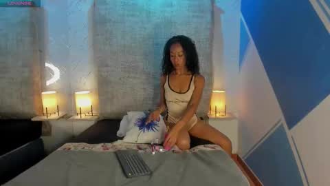 Snapshot of lunabroonks chatting on February 2026 04:55:01 AM Luna online show from February 2026 04:55:01 AM