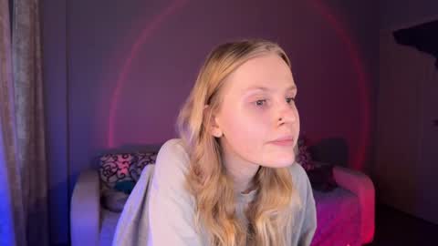 Britney online show from September 2025 03:45:02 PM