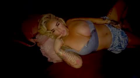 Luna Daddys Girl online show from May 2026 06:10:02 AM